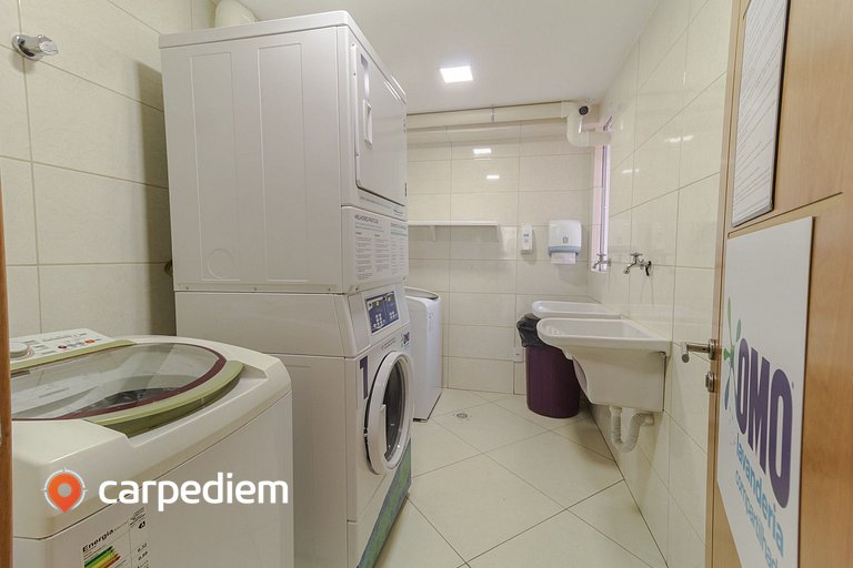 Apartamento prático com ótima localização em Tambaú