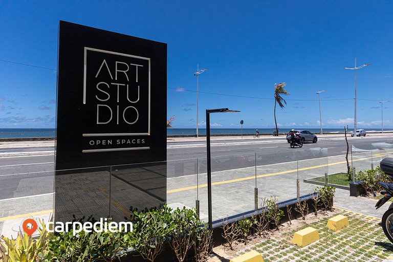 Art Studio - Varanda e vista mar by carpediem