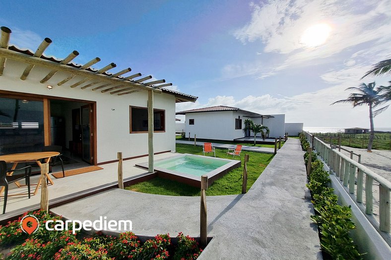 Bangalô vista mar piscina privativa por Carpediem