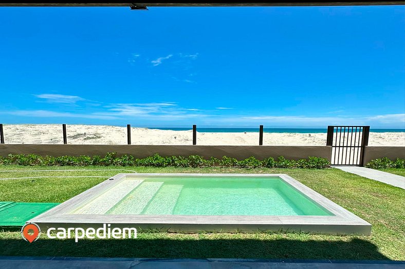 Beachfront Duplex #A10 em Barro Preto by Carpediem