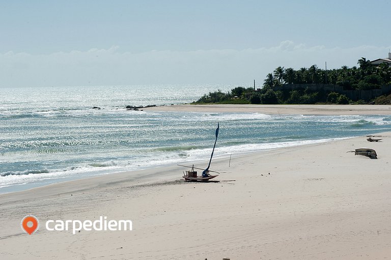 Casa com piscina próximo a praia do Iguape