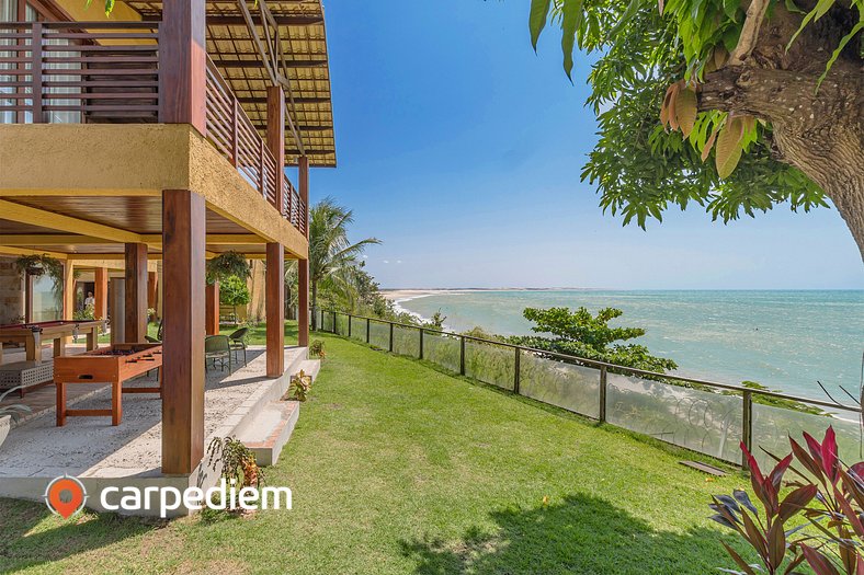 Casa Villa Hegy - Luxo à beira mar por Carpediem